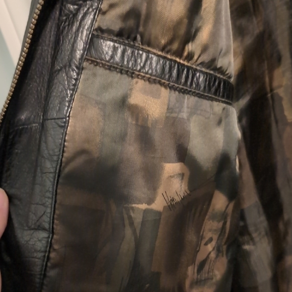 EUC Danier Black Genuine Leather Coat Size XL - Picture 6 of 9